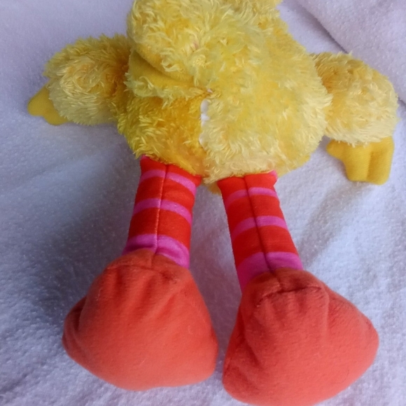 Sesame Street 10" Big Bird Hasbro Plush - Picture 4 of 5